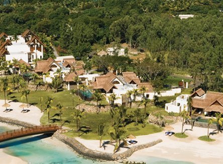 Rooms and Suites at Le Touessrok are in lovely tropical gardens